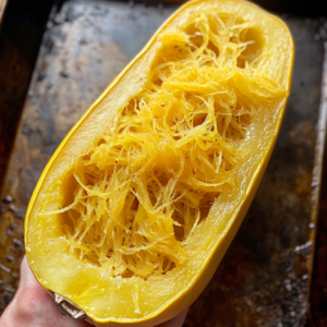 What temperature to roast spaghetti squash?